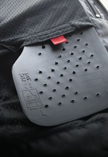 Rynox Urban X Riding Jacket Powertector Air-Tec Chest Protection